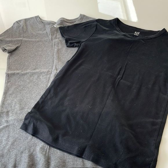 Set of 2 gap top - Picture 1 of 3